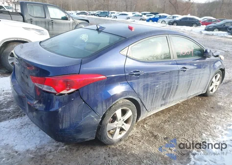 2013 Hyundai Elantra Gls z USA, uszkodzony, nr VIN 5NPDH4AE2DH392354